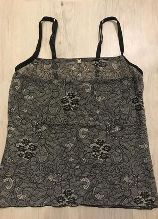 Маечка бренда joop