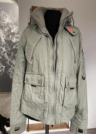 Осіння куртка на 48-50 р чоловіча жіноча superdry3 фото