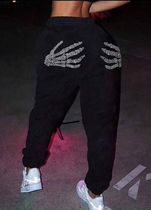 Джогери з камінцями