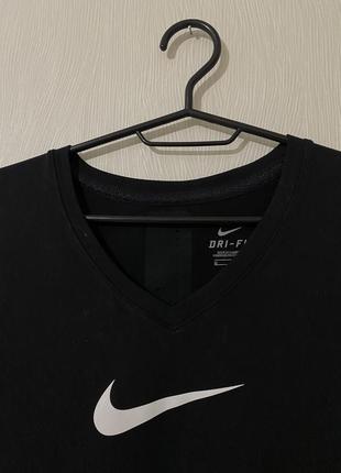 Женская футболка nike dri fit оригинал2 фото