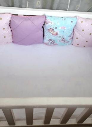 Бортики в детскую кроватку с единорогами4 фото