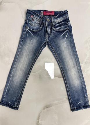 Джинсы скинни