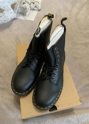 Dr. martens 1460 black nappa оригинал1 фото