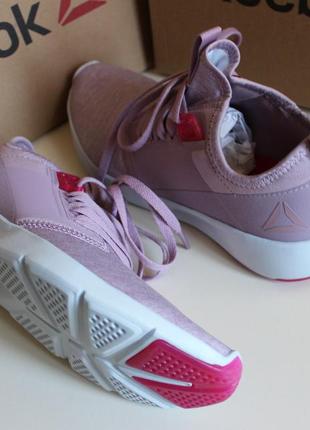 Лёгкие кроссовки reebok women´s plus lite 2.0.9 фото