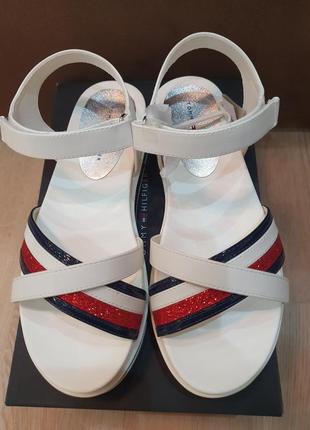 Босоніжки tommy hilfiger р.36, нові, ошатні, шикарні, сандалії2 фото