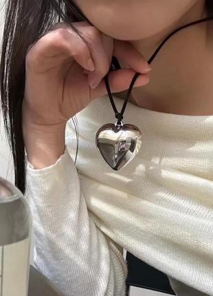 Ожерелье чокер сердце большое металическое золото серебро