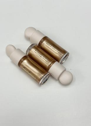 Жидкий хайлайтер от rare beauty by selena gomez positive light liquid luminizer highlight magnetize, 2.5 ml1 фото