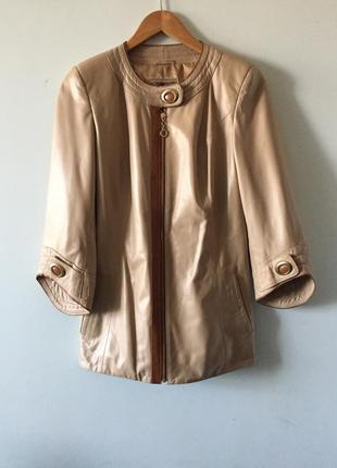 Шкіряна куртка італія s/m