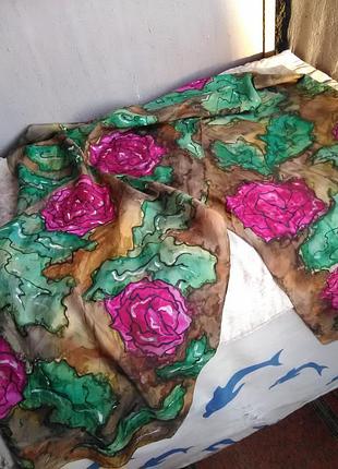 Шикарнейший подписной шёлковый шарф. ручная роспись)