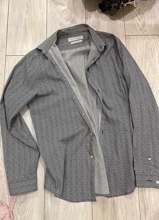 Сорочки чоловічі