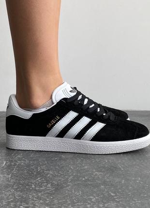 Женские спортивные кроссовки женские демисезонное спортивное кроссовки adidas gazelle