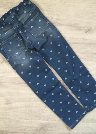Джинсы для девочки в сердечки crazy 8 3