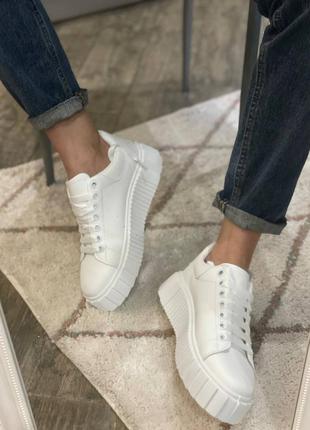 Белые кроссовки/базовая модель/ наложка6 фото