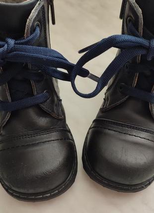 Классные кожаные ботинки на цигейке, демисезон/еврозима 15,5 см внутри9 фото