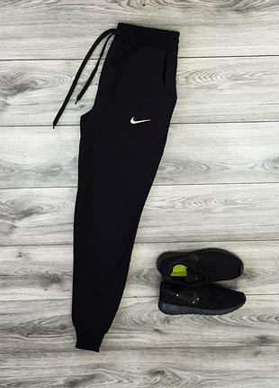 Спортивные штаны утепленные черные