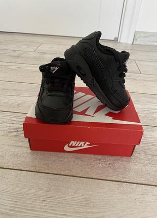 Детские кроссовки nike air max 90 салаттер.
