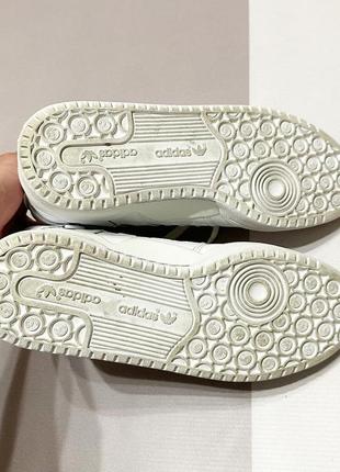 Кожаные оригинальные кроссовки adidas forum 42 размер7 фото