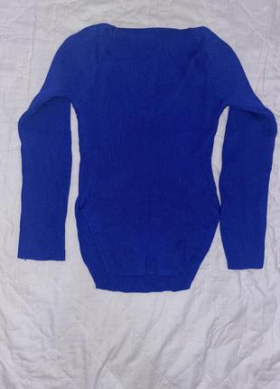 Женский трикотажный свитер с длинным рукавом и квадратным вырезом3 фото