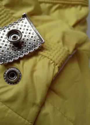 Очень классная курточка с асимметричным низом, лимонного цвета 🍋3 фото