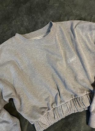 Укороченный свитшот pull &amp; bear 2