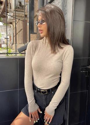 Женский бежевый гольф из вискозы