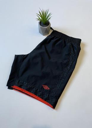 Шорти umbro