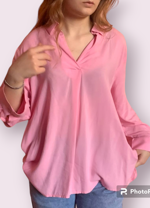 Рубашка розовая без пуговец