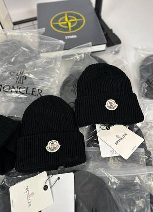 Moncler шапка