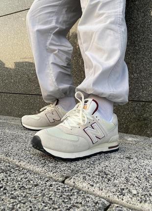 New balance 574 beige/dark red