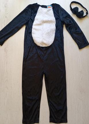 Карнавальный костюм кошки или пингвина на 6-8 лет.1 фото