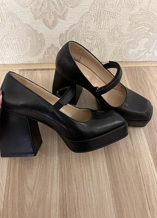 Туфли кожаные