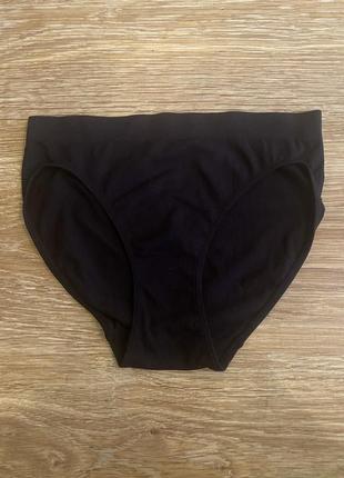 Шикарні, базові, трусики, в чорному кольорі, від бренду: lingerie c&a 👌