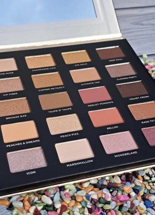 🩷 шикарна палетка тіней для повік iconic london day to slay eyeshadow palette