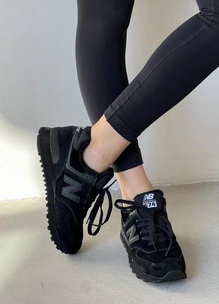 Кросівки хутро new balance total black fur