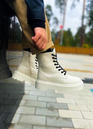 Черевики dr.martens jadon white cream (premium)
без замка ботинки8 фото