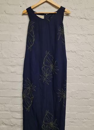 Темно синя сукня з візерунками1 фото