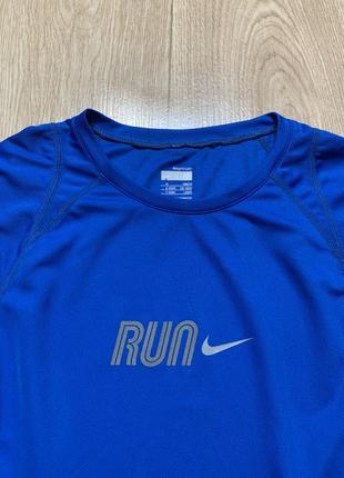 Nike dri fit run center logo футболка4 фото