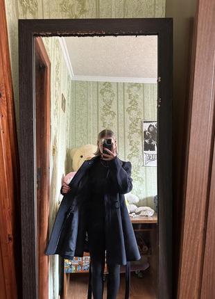Черное пальто4 фото