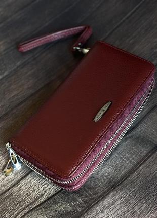 Женский кожаный кошелёк-клатч на две молнии. бордовый3 фото