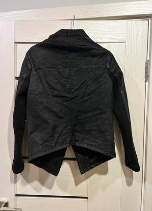 Асимметричная куртка h&amp;m, черная2 фото