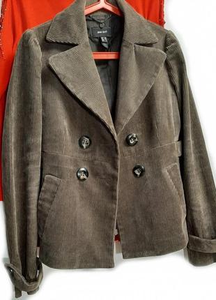 Пиджак з вельвету стильний  хаки р 36-38 теплий