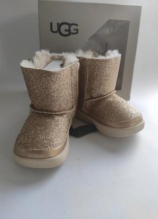 Зимові угі на дівчинку ugg оригінал