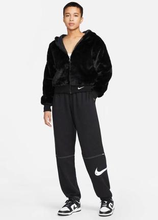 Куртка шуба nike оригинал7 фото