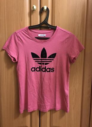 Футболка adidas