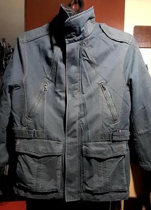 Крутая тёплая куртка типа китель.