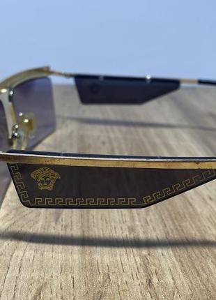 Солнцезащитные очки versace3 фото