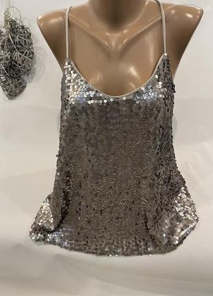 Шикарна ошатна майка паєдки