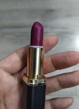 Матова помада для губ l'oreal color riche, 463 plum tuxedo, лореаль3 фото