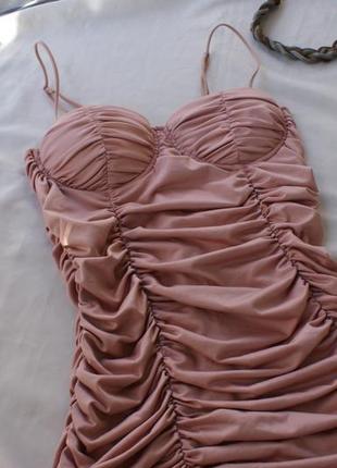 Брендовое красивое нюдовое коктельное платье мини со сборкой vera &amp; lucy3 фото