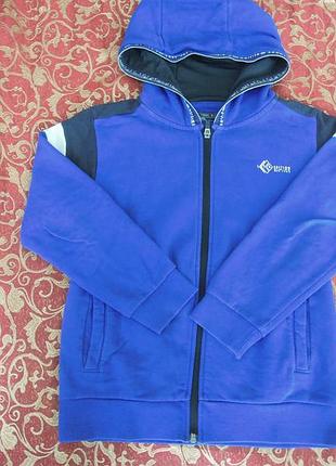 Фирменная капюшонка next